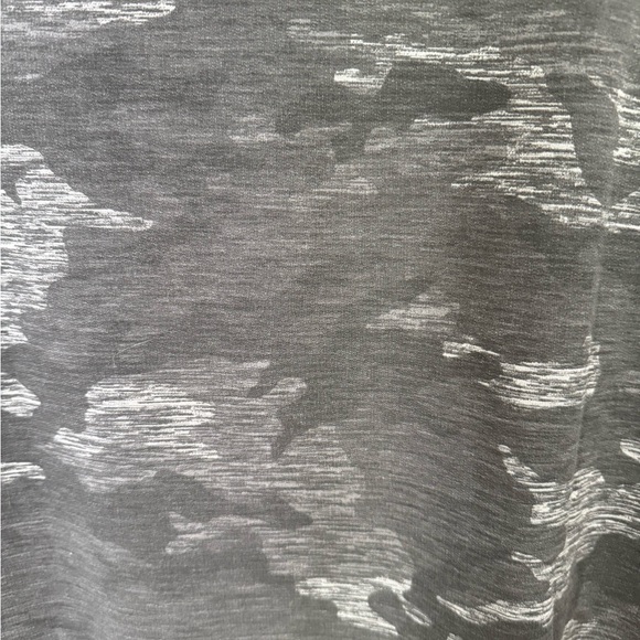 Athletic Works camo sweatshirt XS - Picture 5 of 7